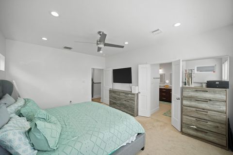 Tiny photo for 4402 Mckinley Street #B, Houston, TX 77051 (MLS # 97230271)