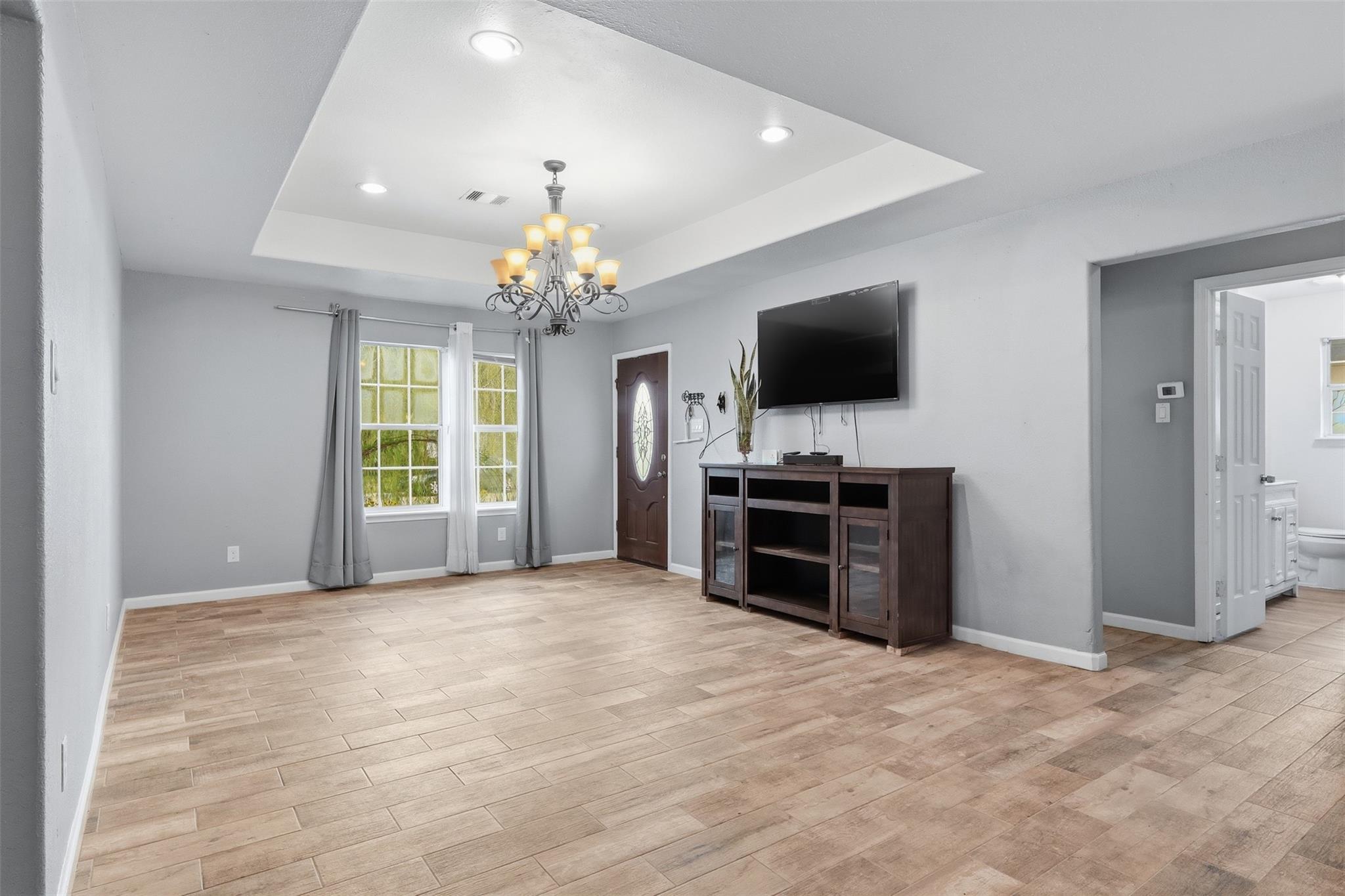 2706 Sweetgum Street