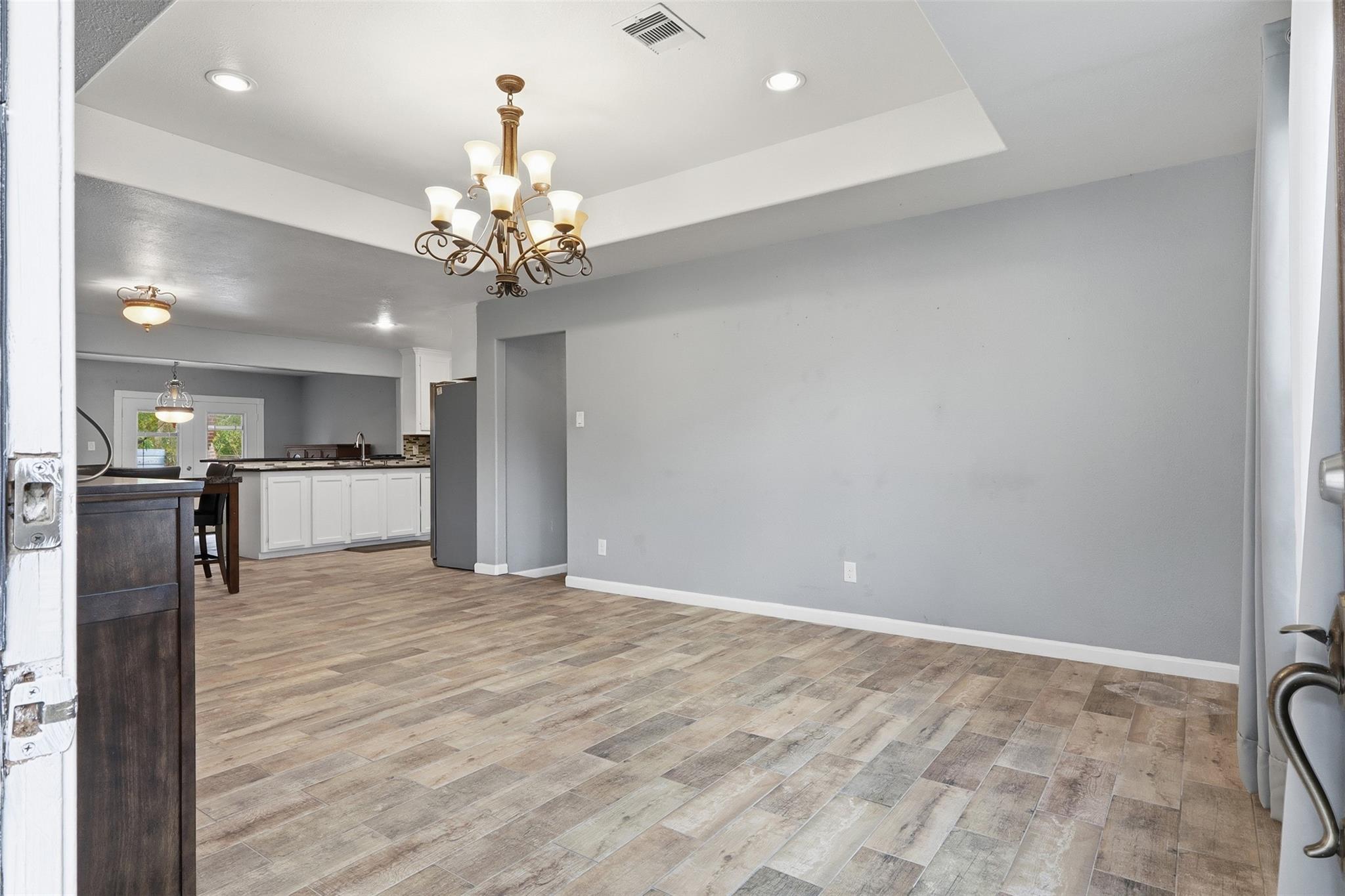 2706 Sweetgum Street
