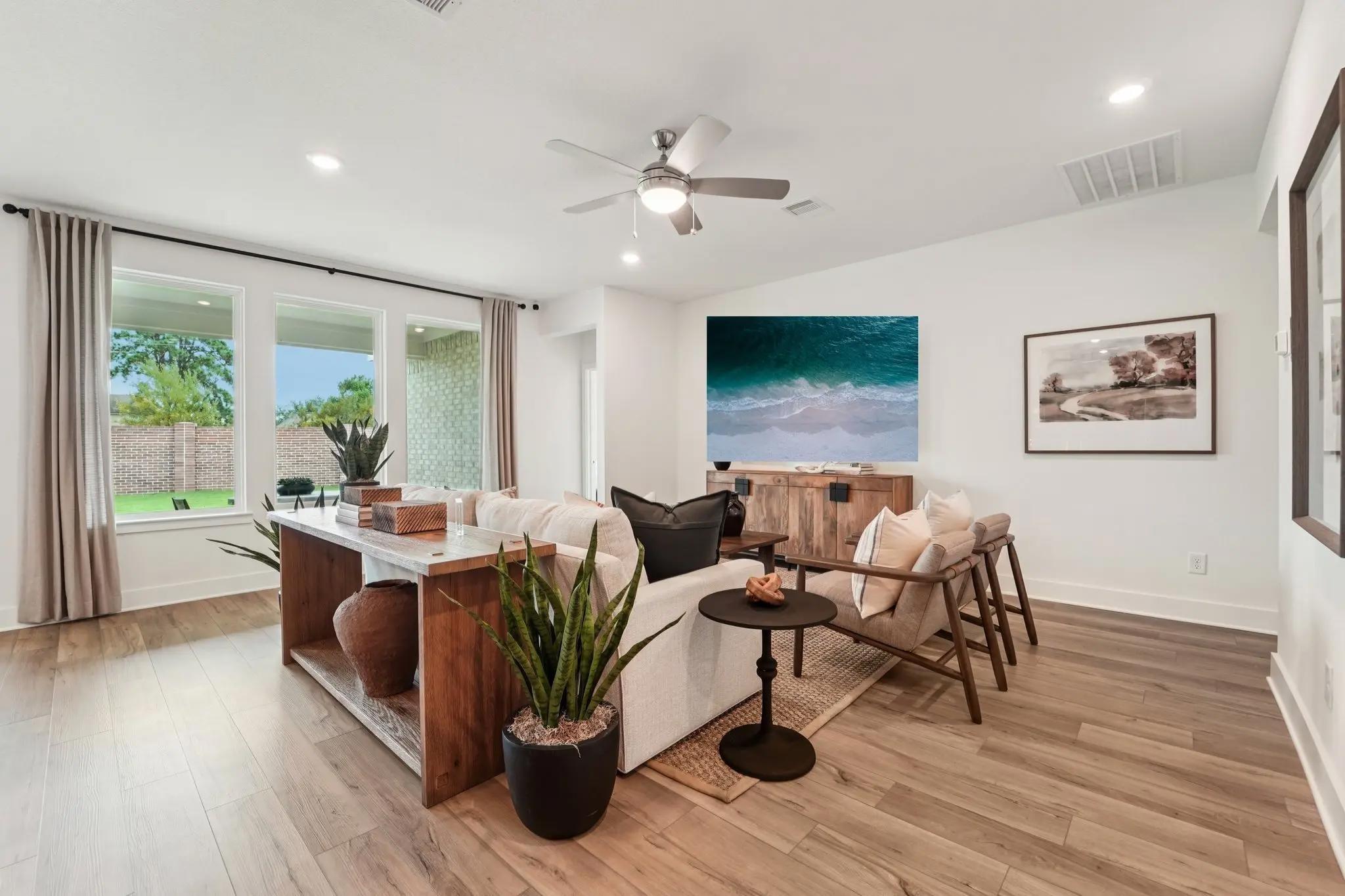 1106 Big Longhorn Lane