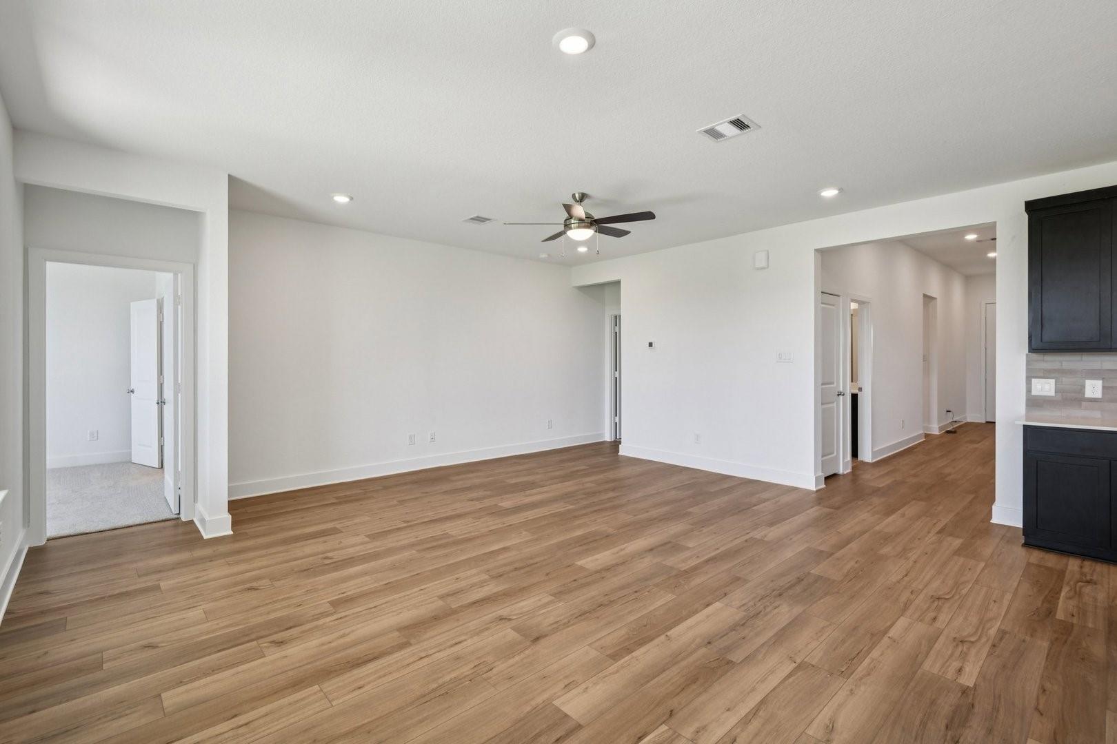 1106 Big Longhorn Lane