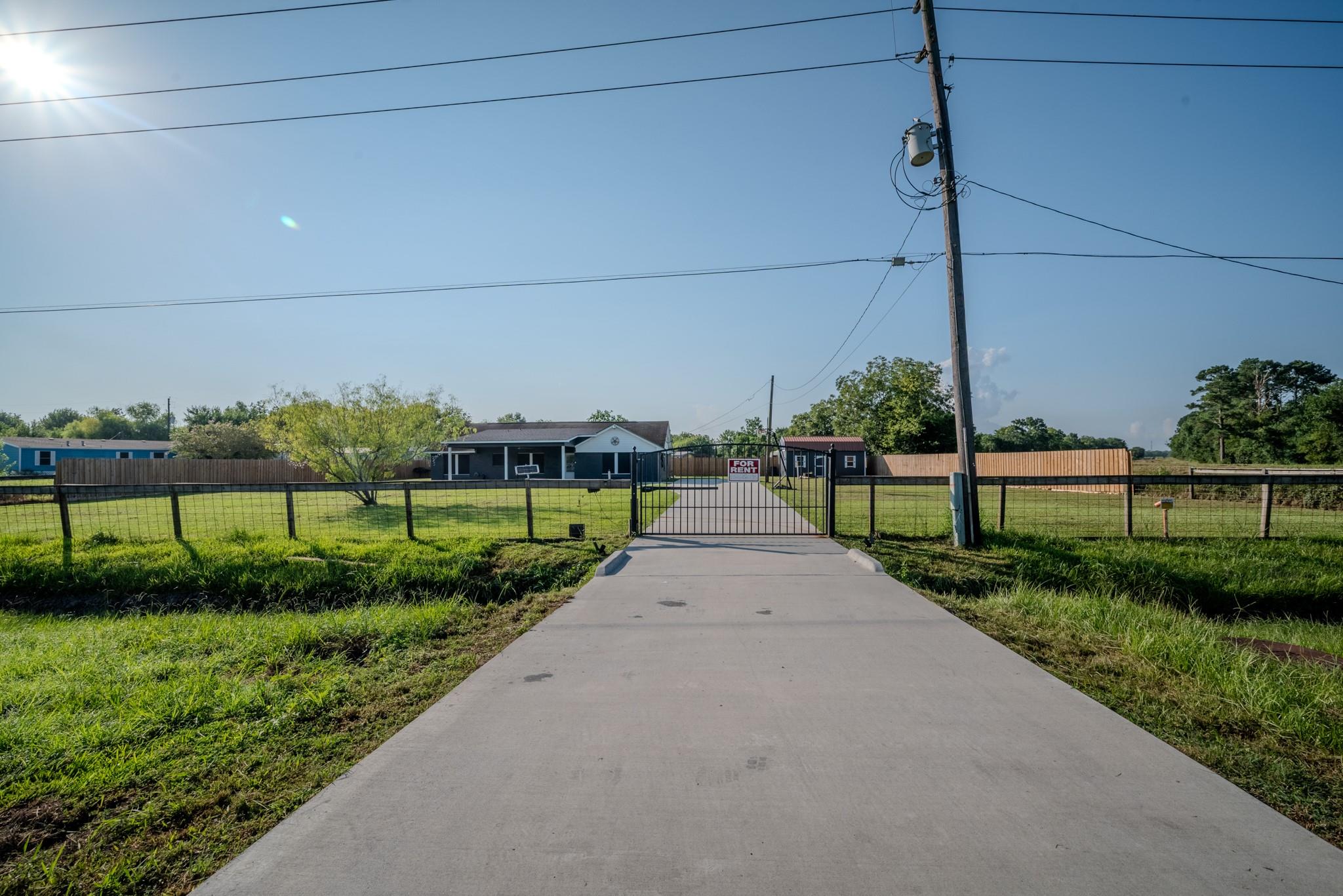1102 Crosby Dayton Road