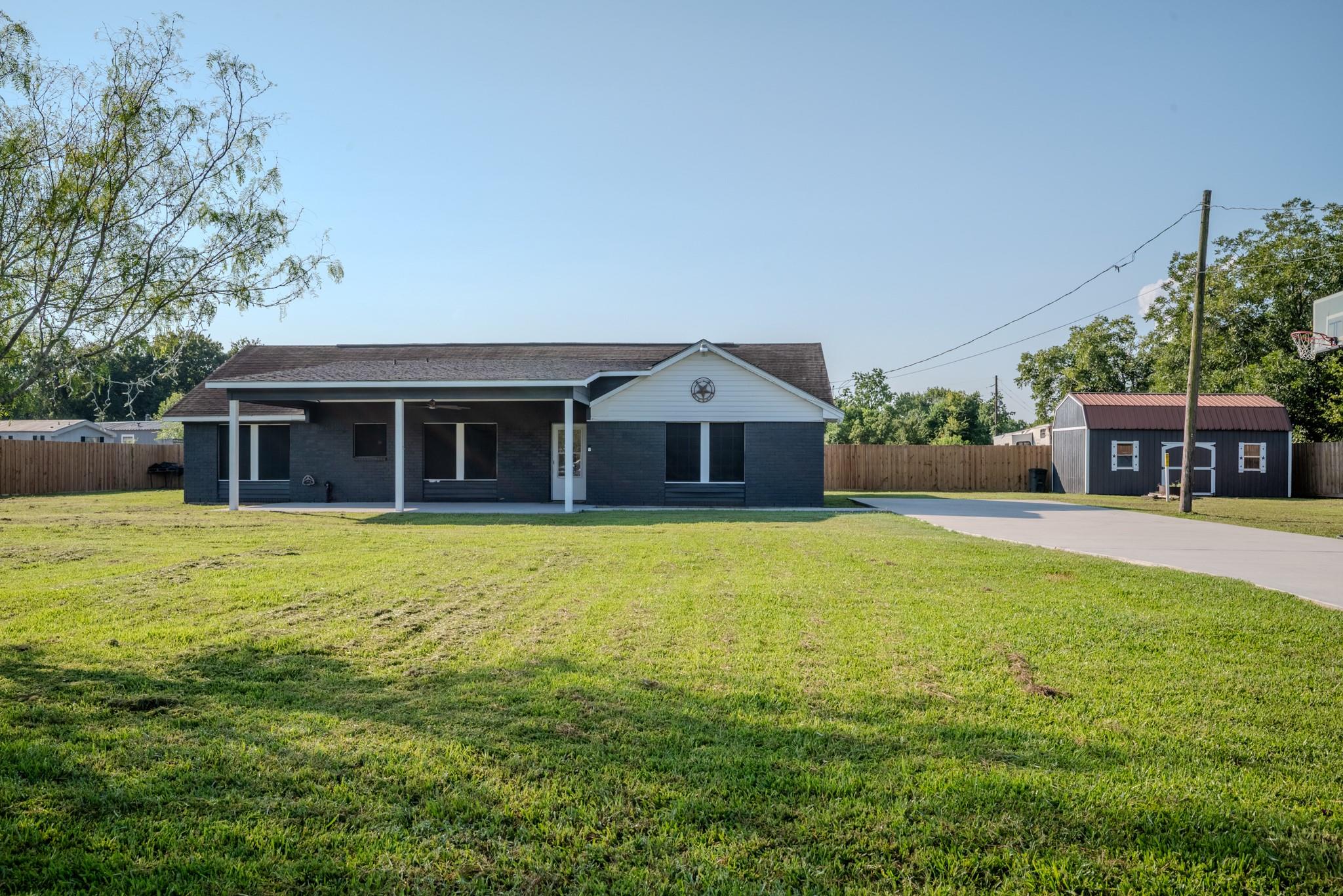 1102 Crosby Dayton Road