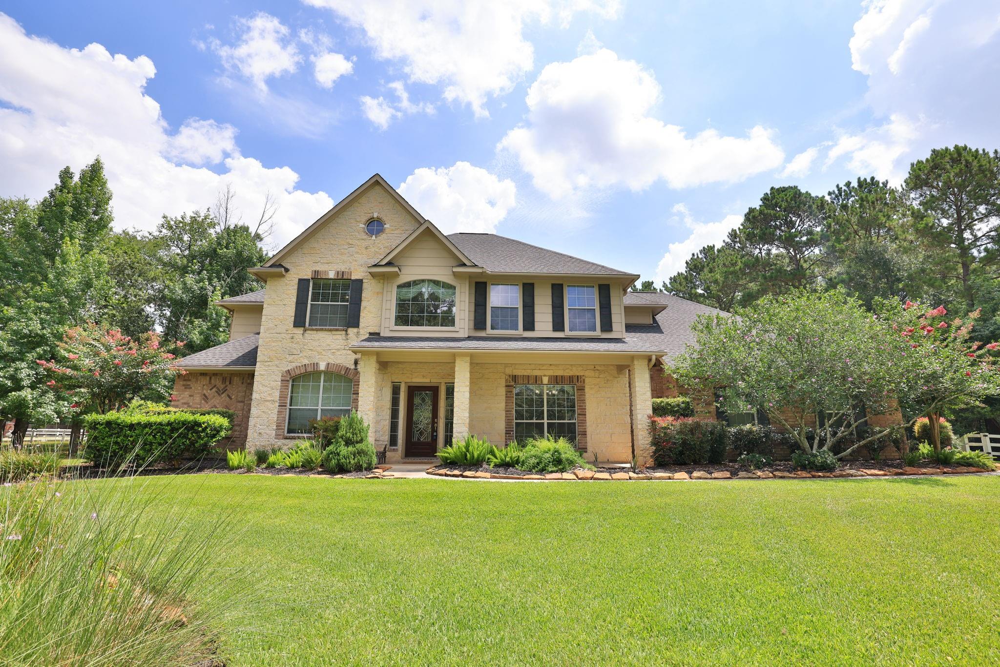 12210 Hallowed Oaks