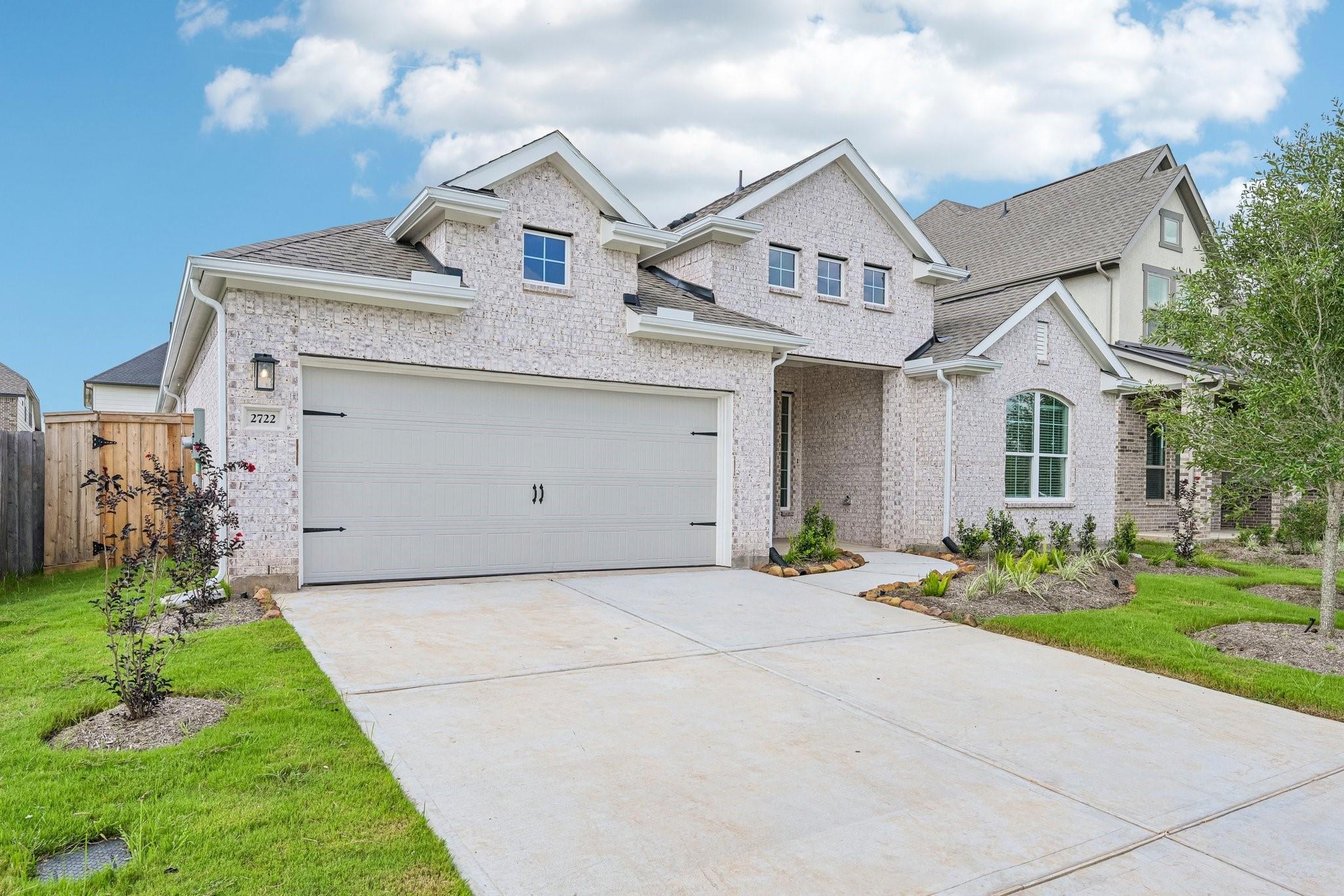 2722 Peach Valley Road