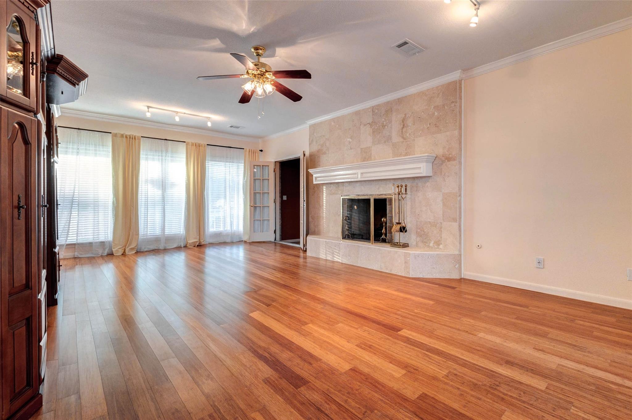 11418 Cedarwood Drive