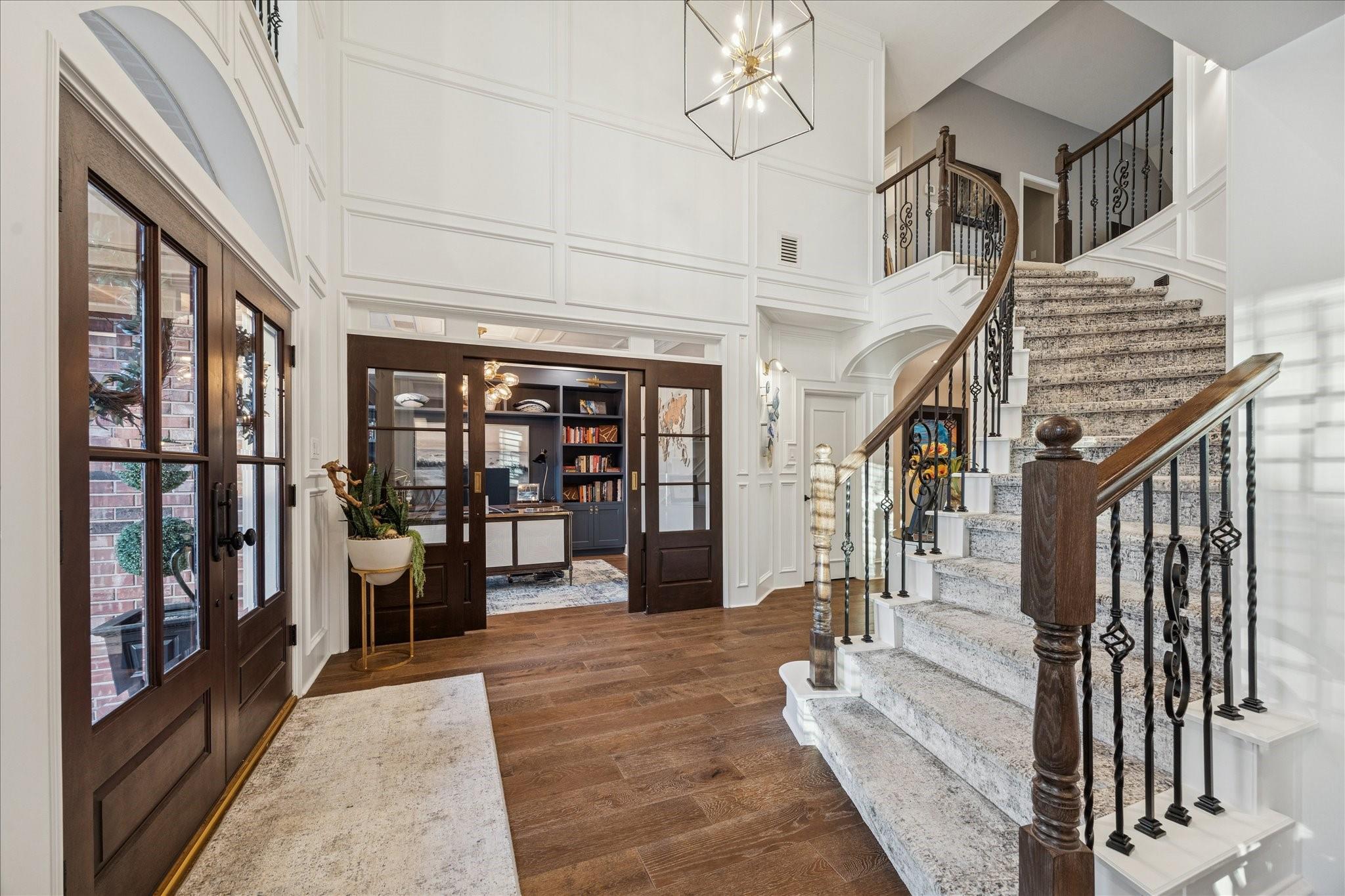 2811 Autumn Lake Drive