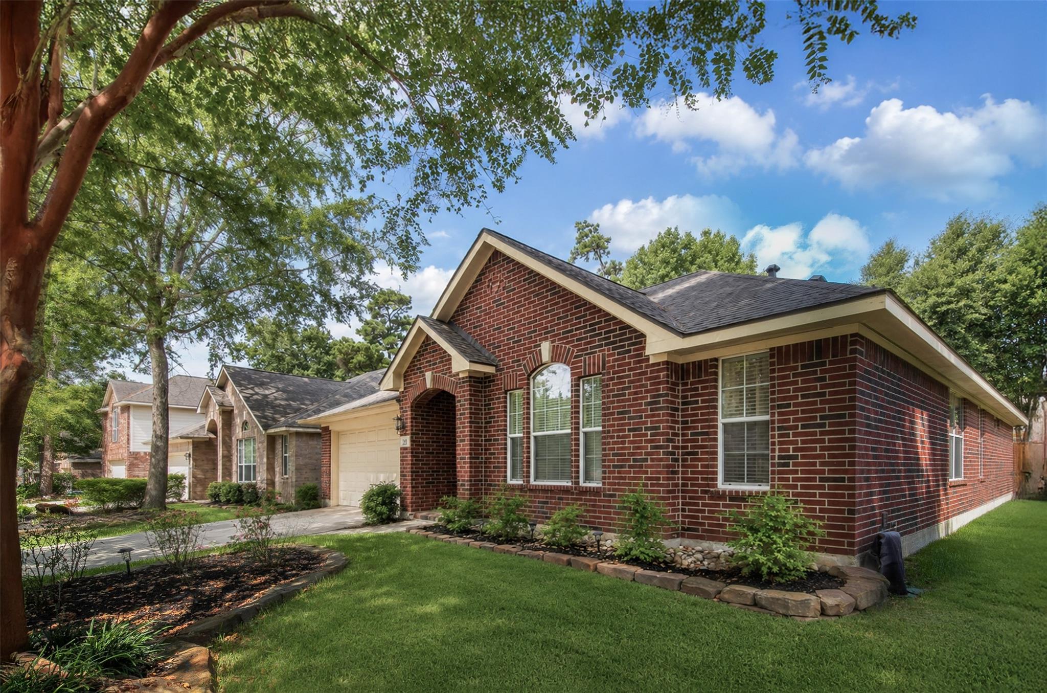 22 Heron Hollow Court