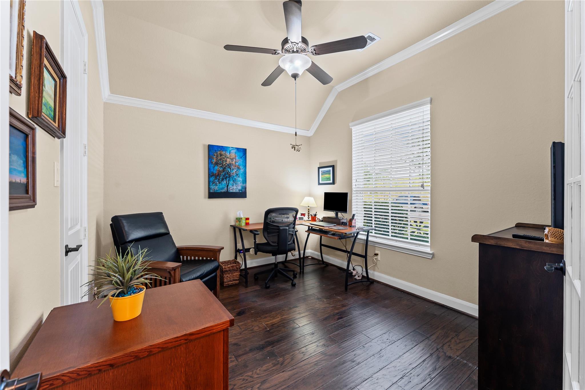 1515 Panorama View Lane