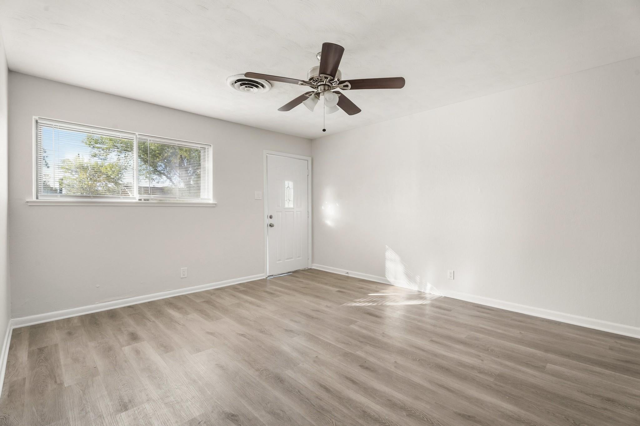2808 28th Avenue N