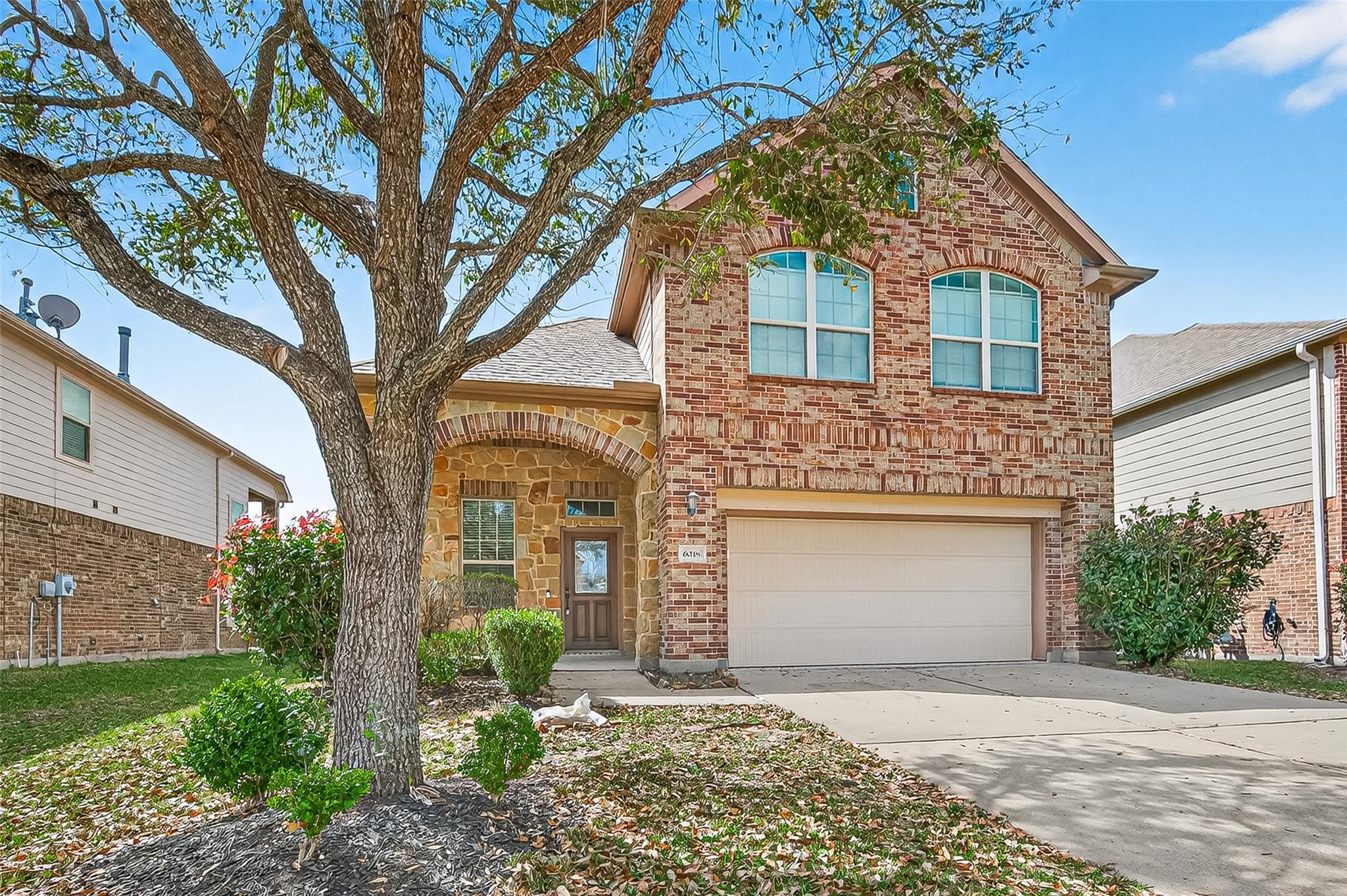 6018 Gracys Landing Ln