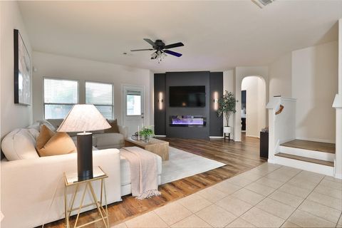 Photo of 802 Harbor Lakes Lane, Katy, TX 77494 (MLS # 8006824)