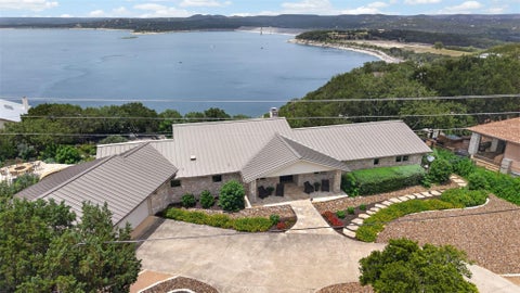 Photo of 955 Skyline Drive, Canyon Lake, TX 78133 (MLS # 22739029)