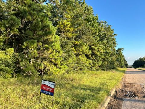 Photo of 0 Continental Parkway, Humble, TX 77346 (MLS # 60798783) Photo of 0 Continental Parkway, Humble, TX 77346 (MLS # 60798783)