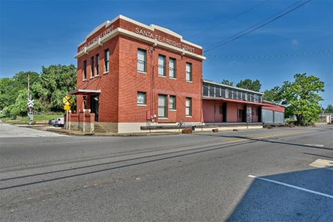 Photo of 214 S Austin Street, Brenham, TX 77833 (MLS # 47052910)