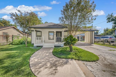 Photo of 2422 Deutser Street, Houston, TX 77093 (MLS # 17775504)