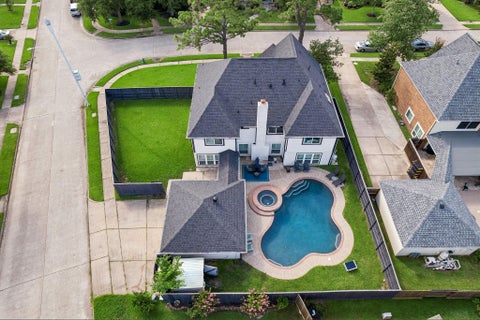 Photo of 2121 Kildare Drive, Pearland, TX 77581 (MLS # 10881994)