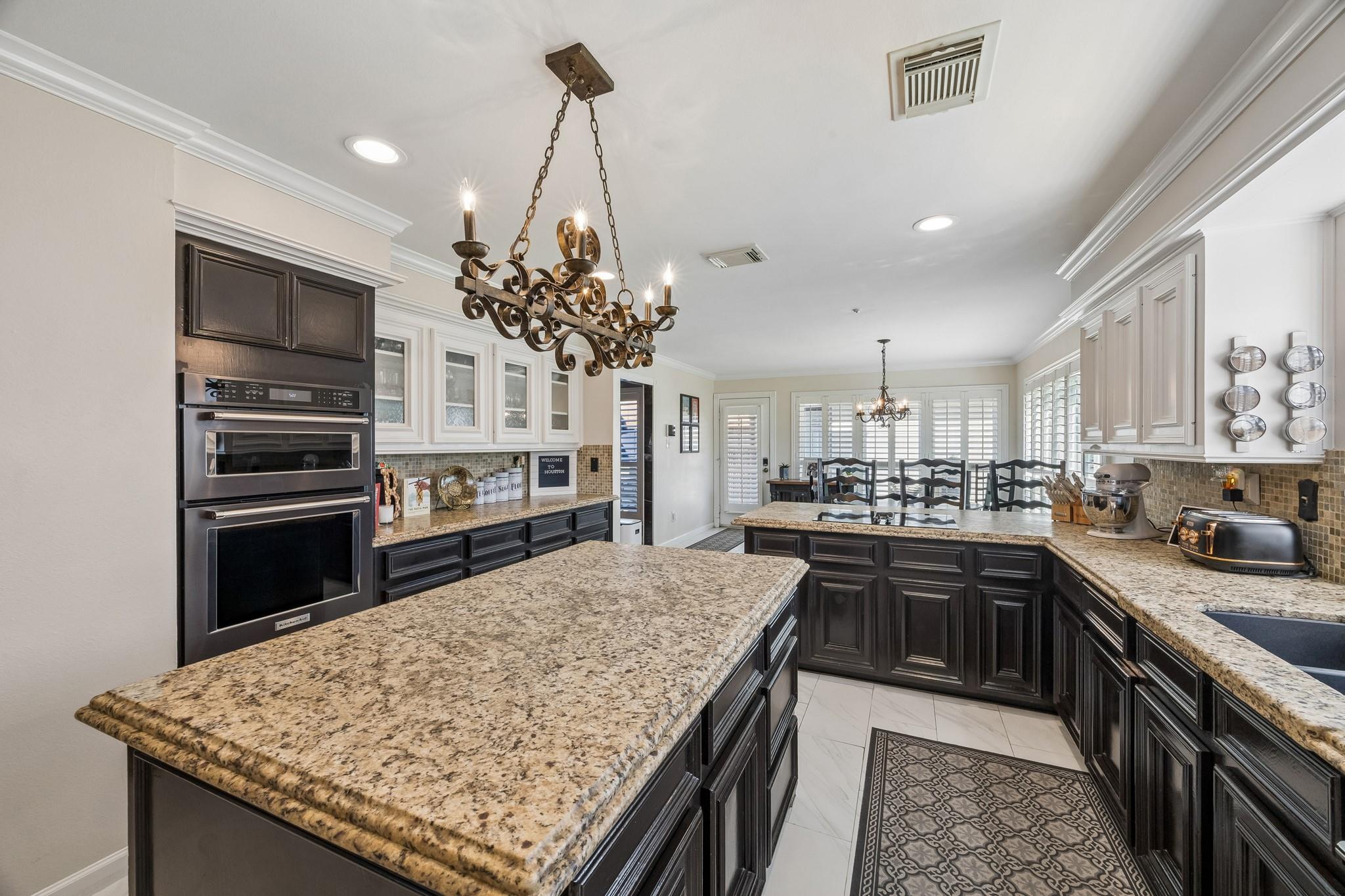 2121 Kildare Drive