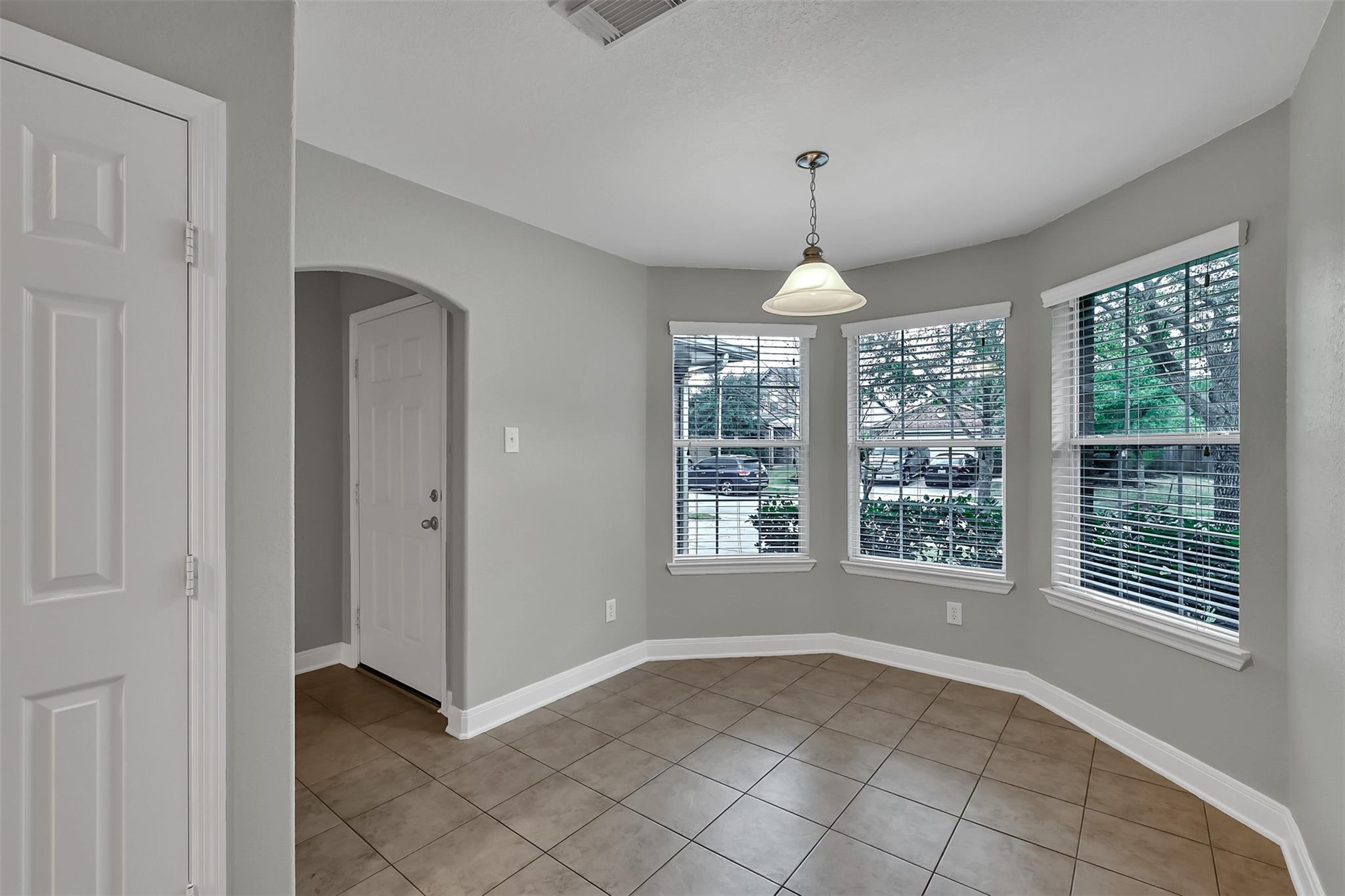 3011 Crescent Oaks Park Lane