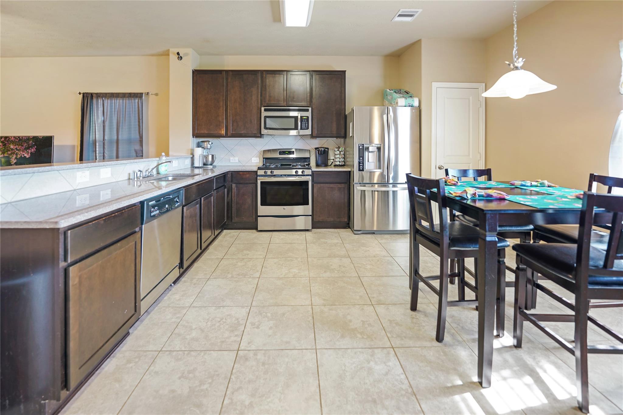 6939 Hazelnut Lane