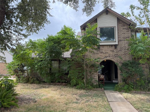 Photo of 1706 Meadow Lark Street, Deer Park, TX 77536 (MLS # 82248703)