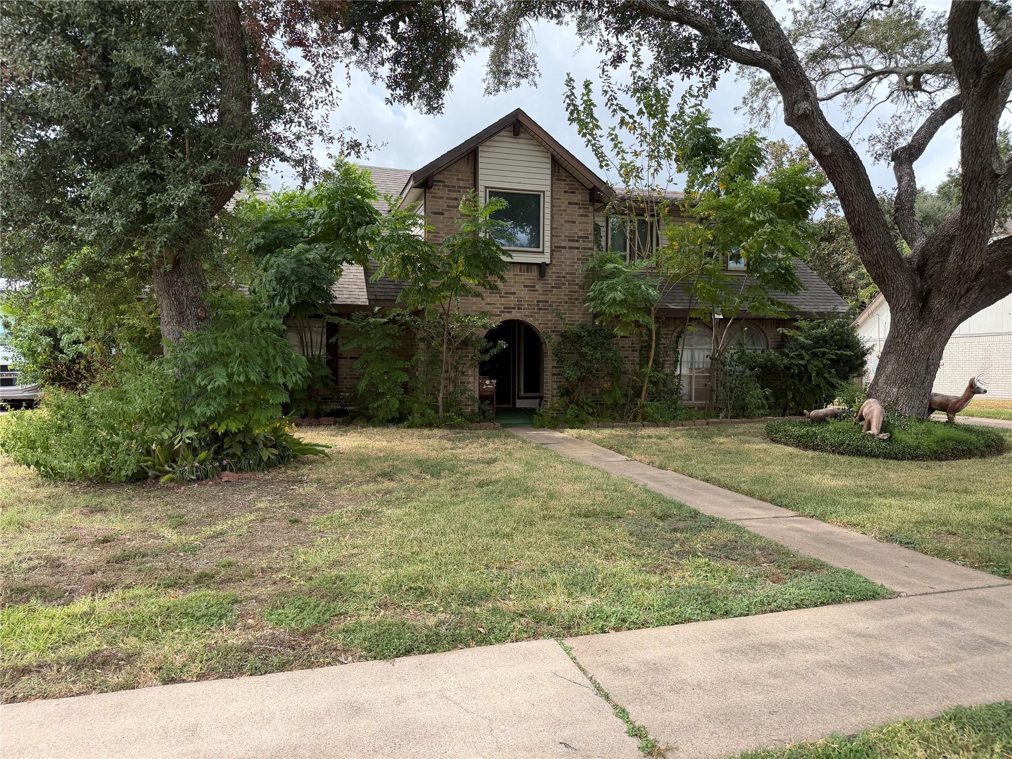 1706 Meadow Lark Street