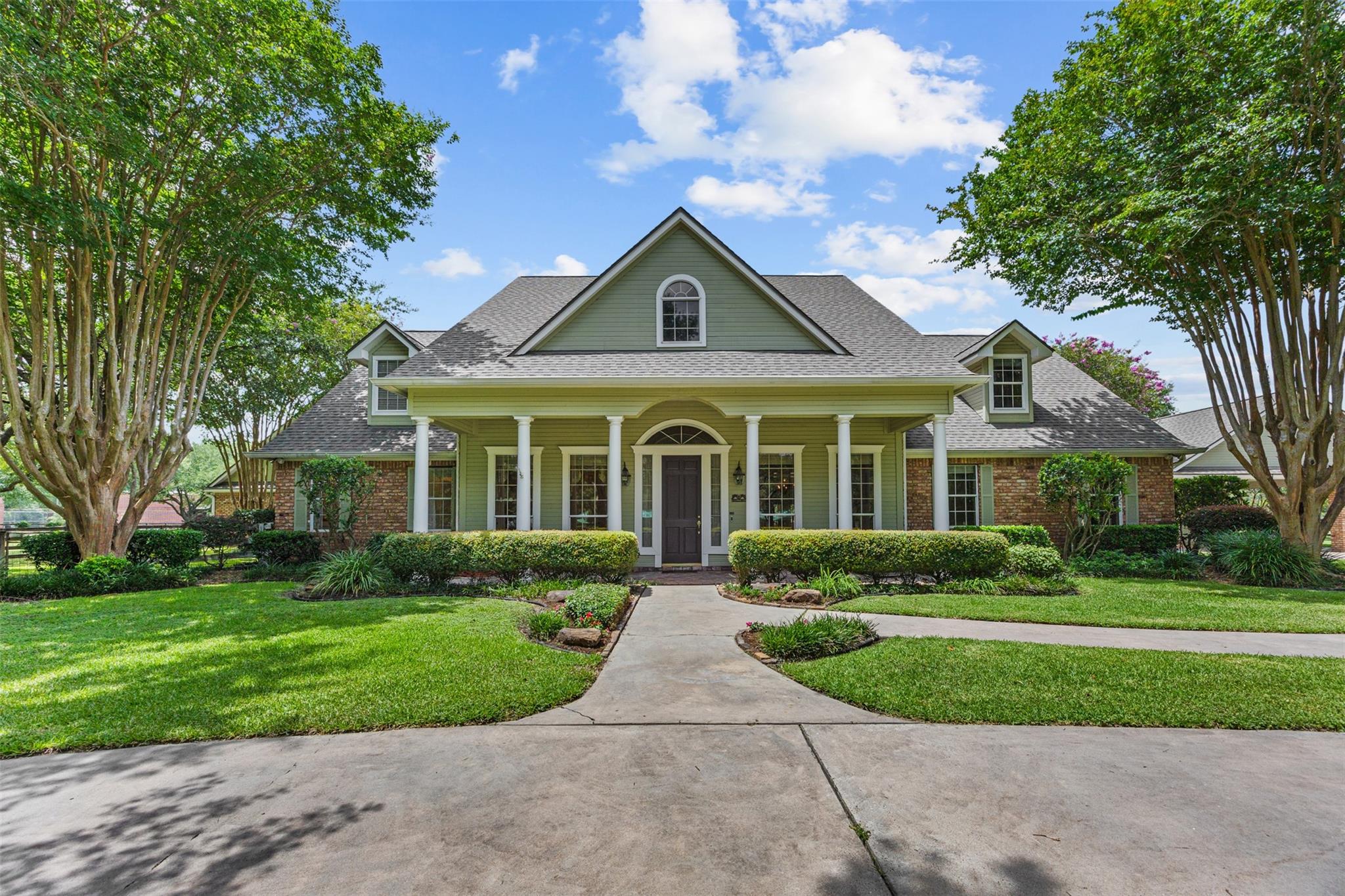 17222 Bending Oak Court