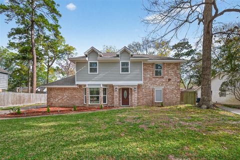 Photo of 2227 Pine River Drive, Houston, TX 77339 (MLS # 70695338)