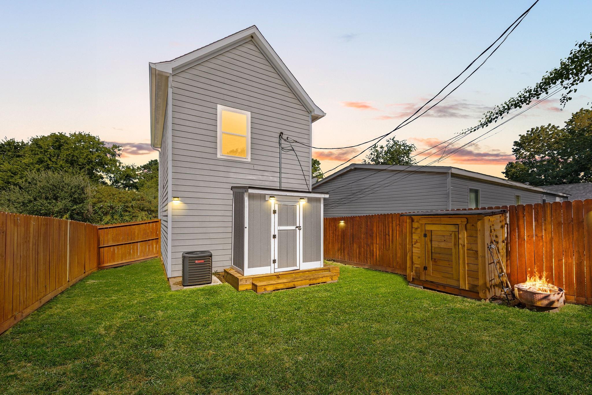 11192 Apple Tree Street