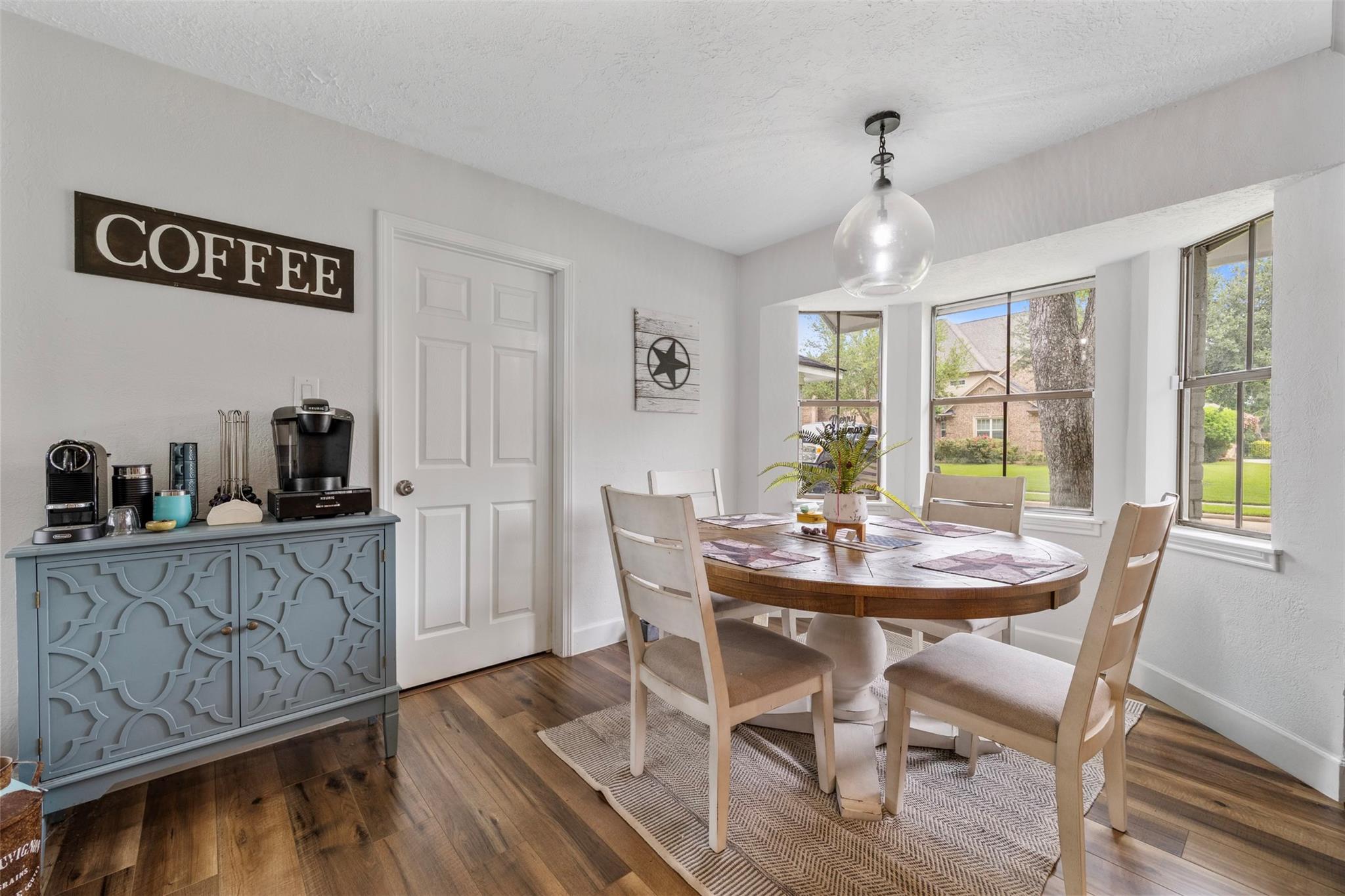 1815 Cobblestone Court