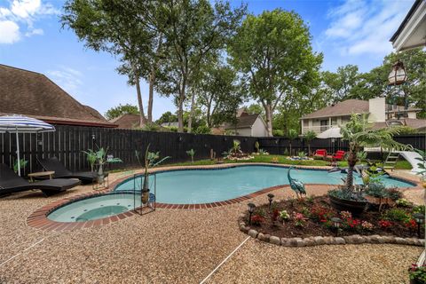 1815 Cobblestone Court Richmond TX 77406