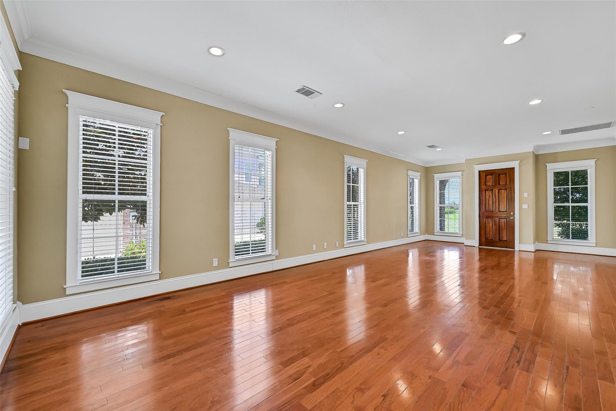 6 Barque Lane