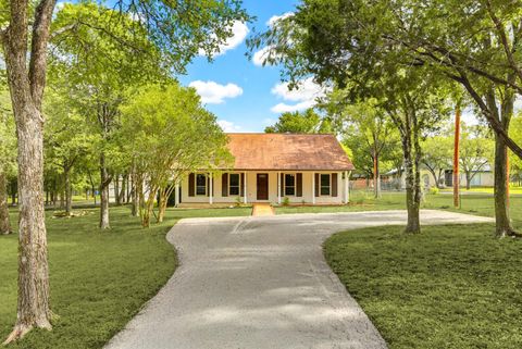 Photo of 5173 Eagle Claw Drive, Bulverde, TX 78163 (MLS # 82528387)