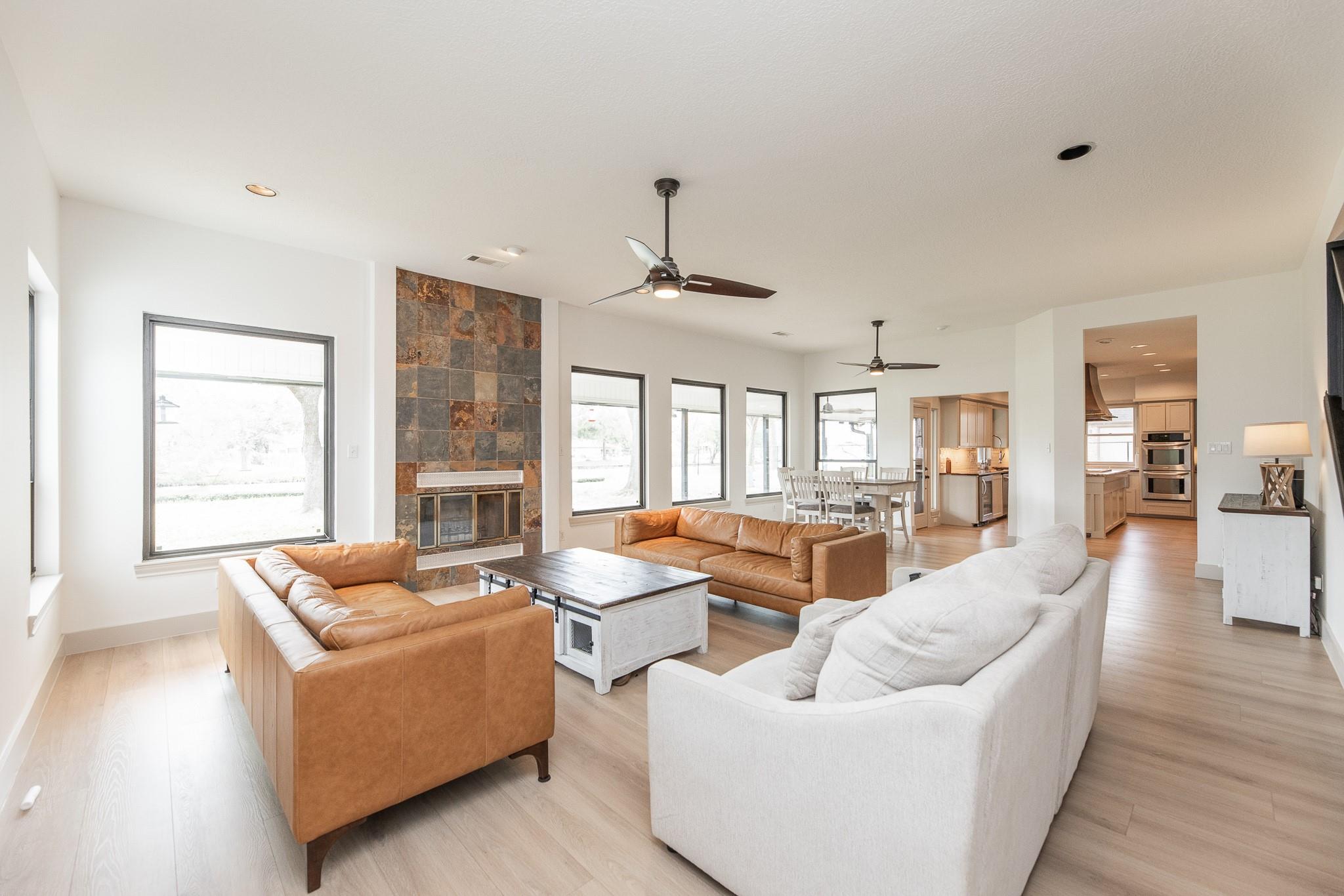 4611 Diamond Springs Drive