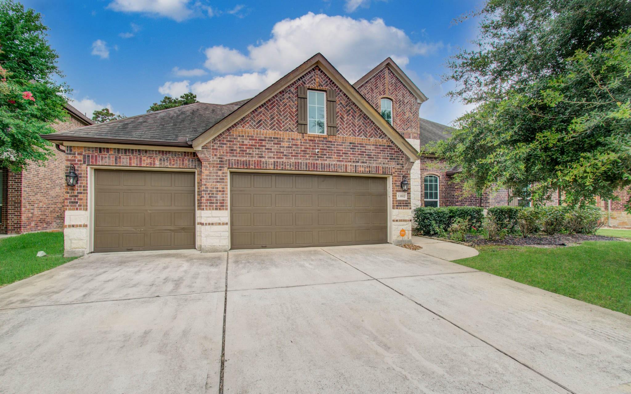 13812 N Lake Branch Lane