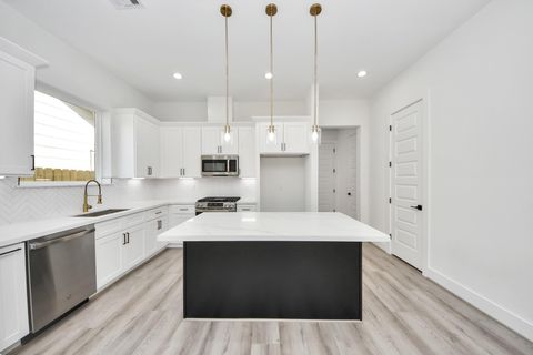 Tiny photo for 7012 Saint Augustine Street, Houston, TX 77021 (MLS # 51910254)