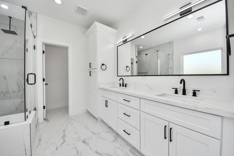 Tiny photo for 7012 Saint Augustine Street, Houston, TX 77021 (MLS # 51910254)