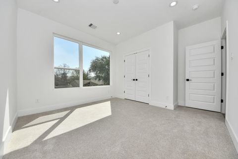 Tiny photo for 7012 Saint Augustine Street, Houston, TX 77021 (MLS # 51910254)