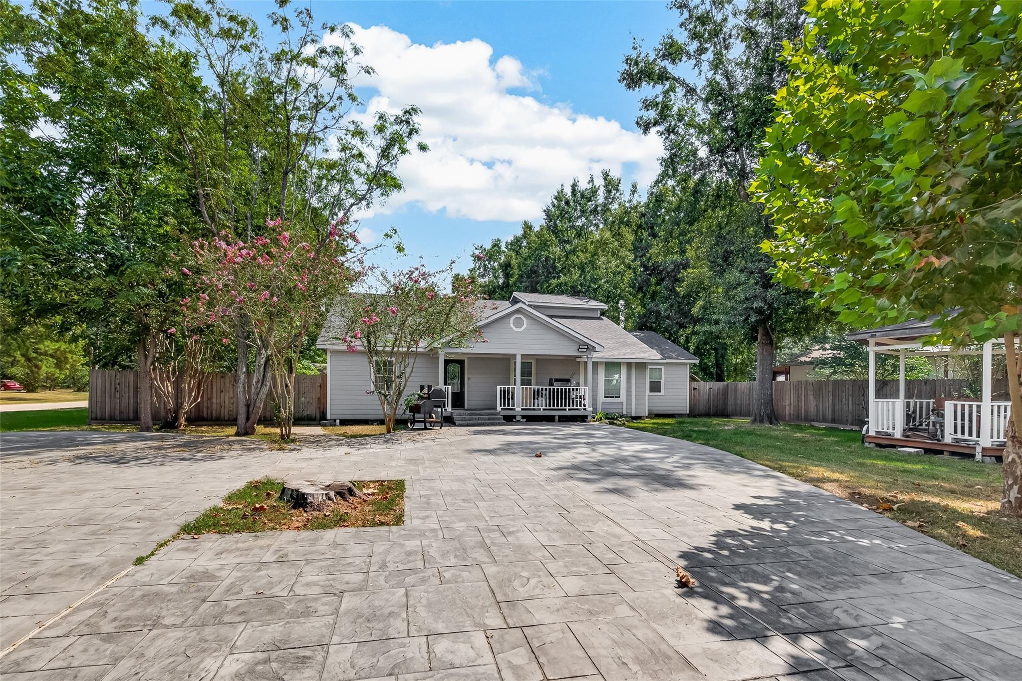 23554 Grasshopper Court