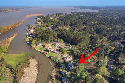 7 Lakeside Trinity TX 75862