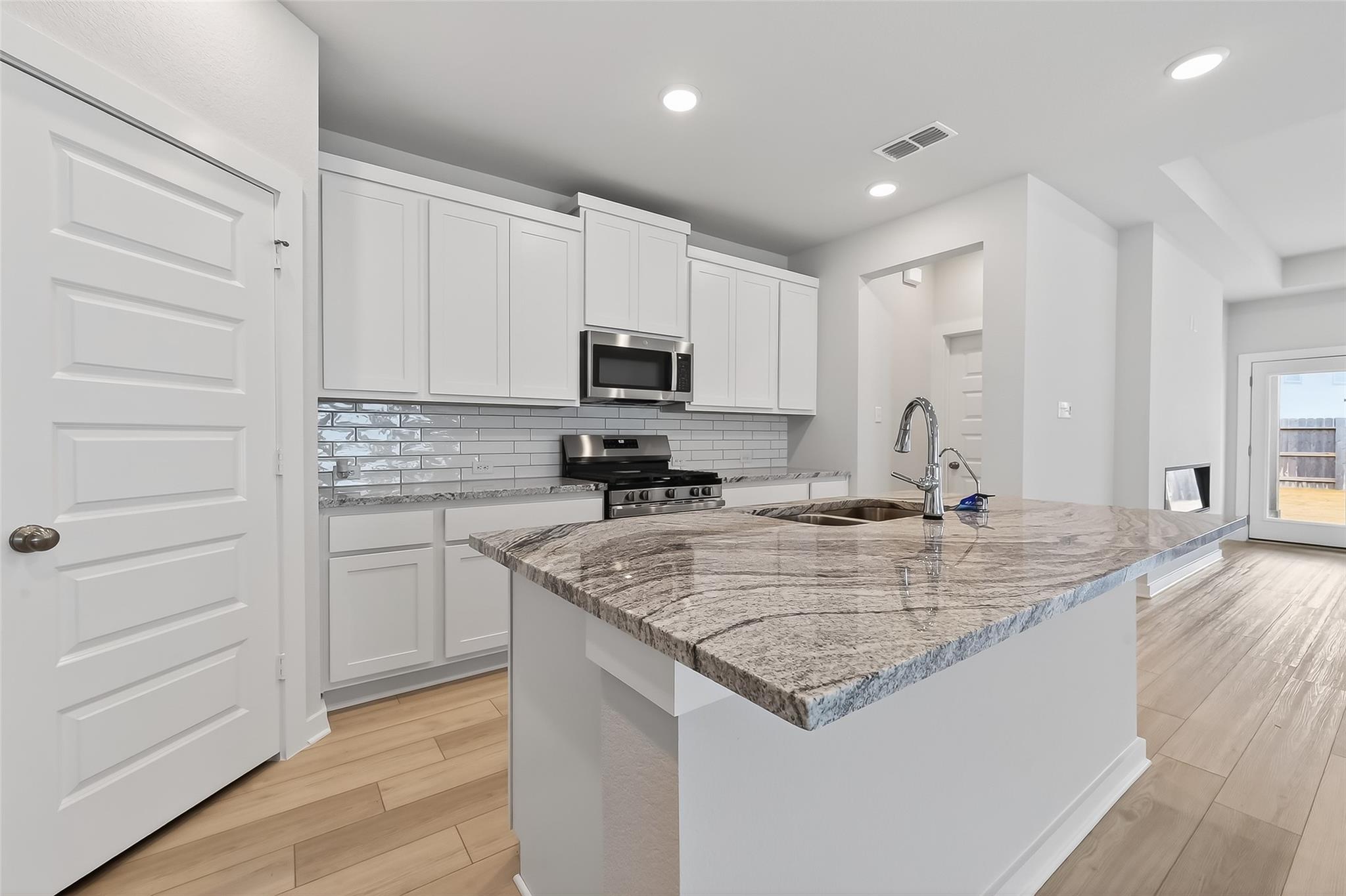 21619 Flannel Bush Ln