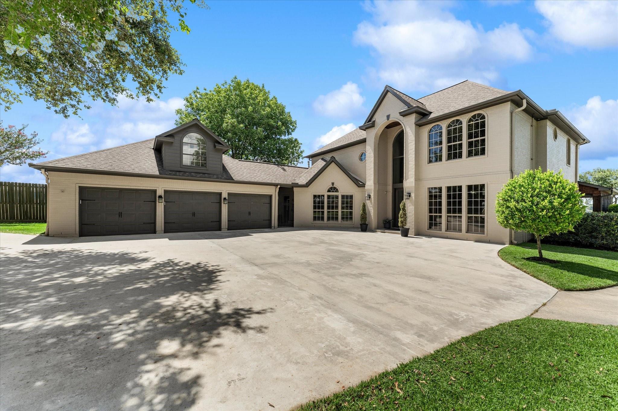 2619 Sand Shore Drive
