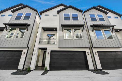 Photo of 7729 Hammerly Boulevard, Houston, TX 77055 (MLS # 61748286)