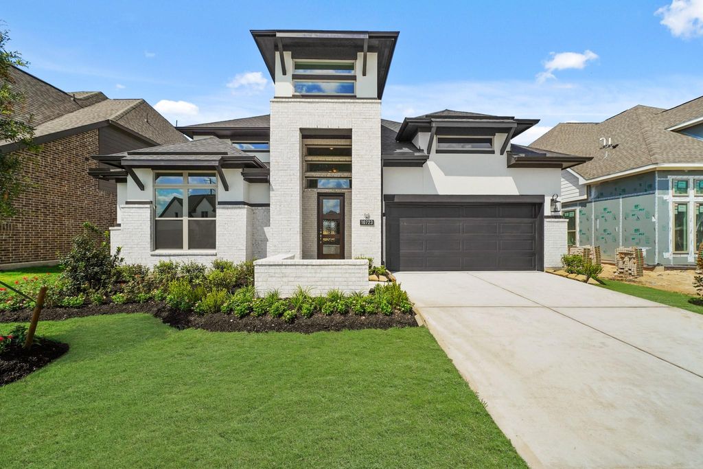 Photo of 10723 Yellow Wild Indigo Lane, Cypress, TX 77433 (MLS # 55626960)