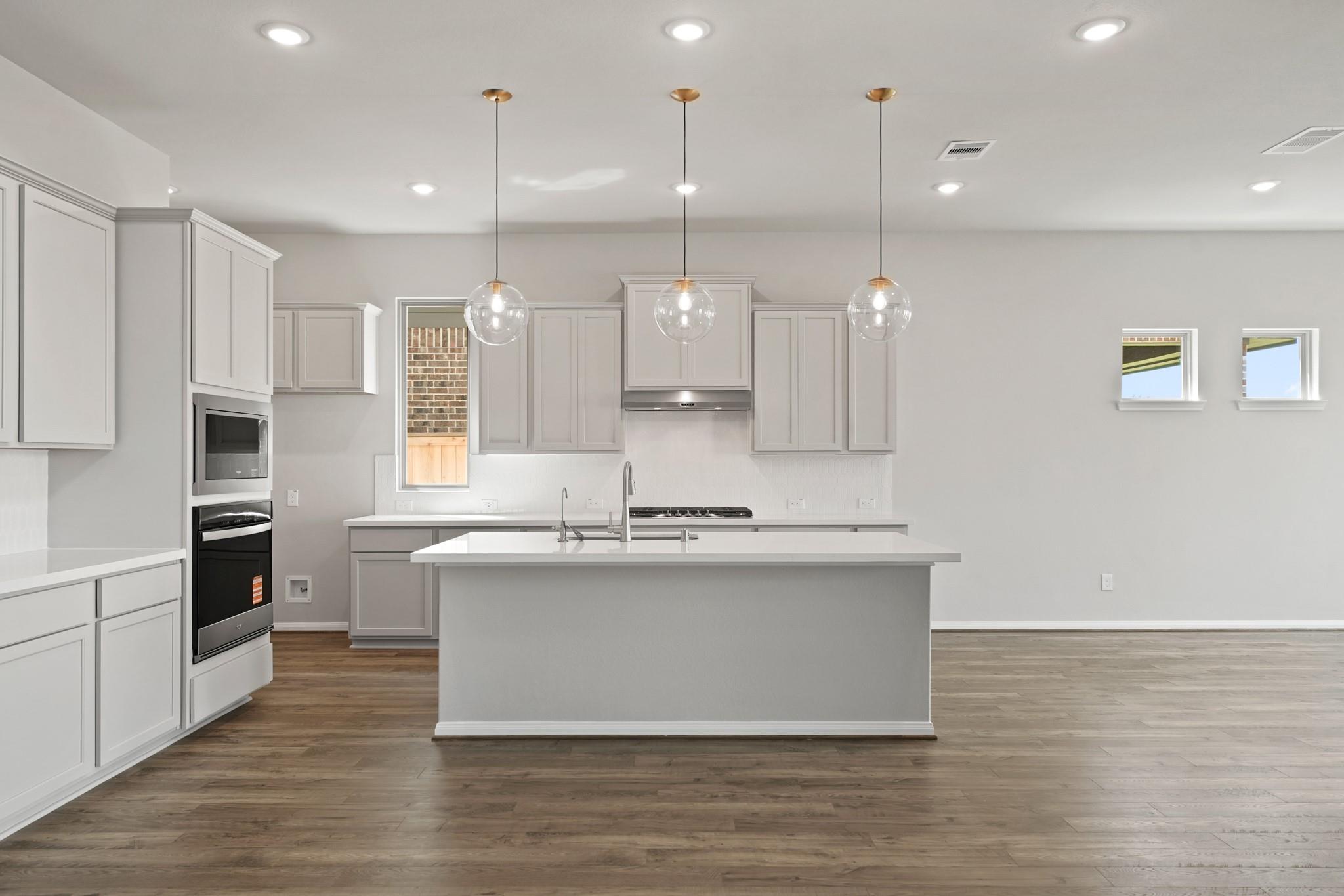 10723 Yellow Wild Indigo Lane