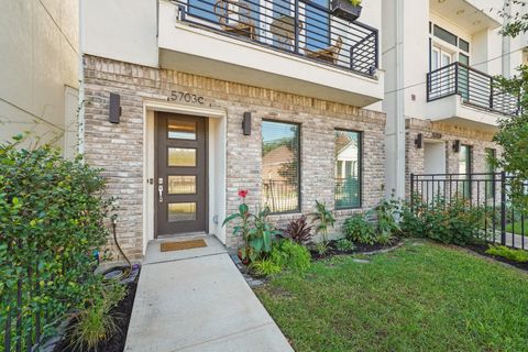 Photo of 5703 Larkin Street #C, Houston, TX 77007 (MLS # 15272502)