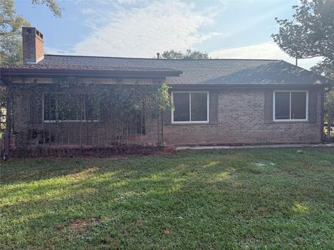 Photo of 795 State Highway Loop 393, Goodrich, TX 77335 (MLS # 3244136)