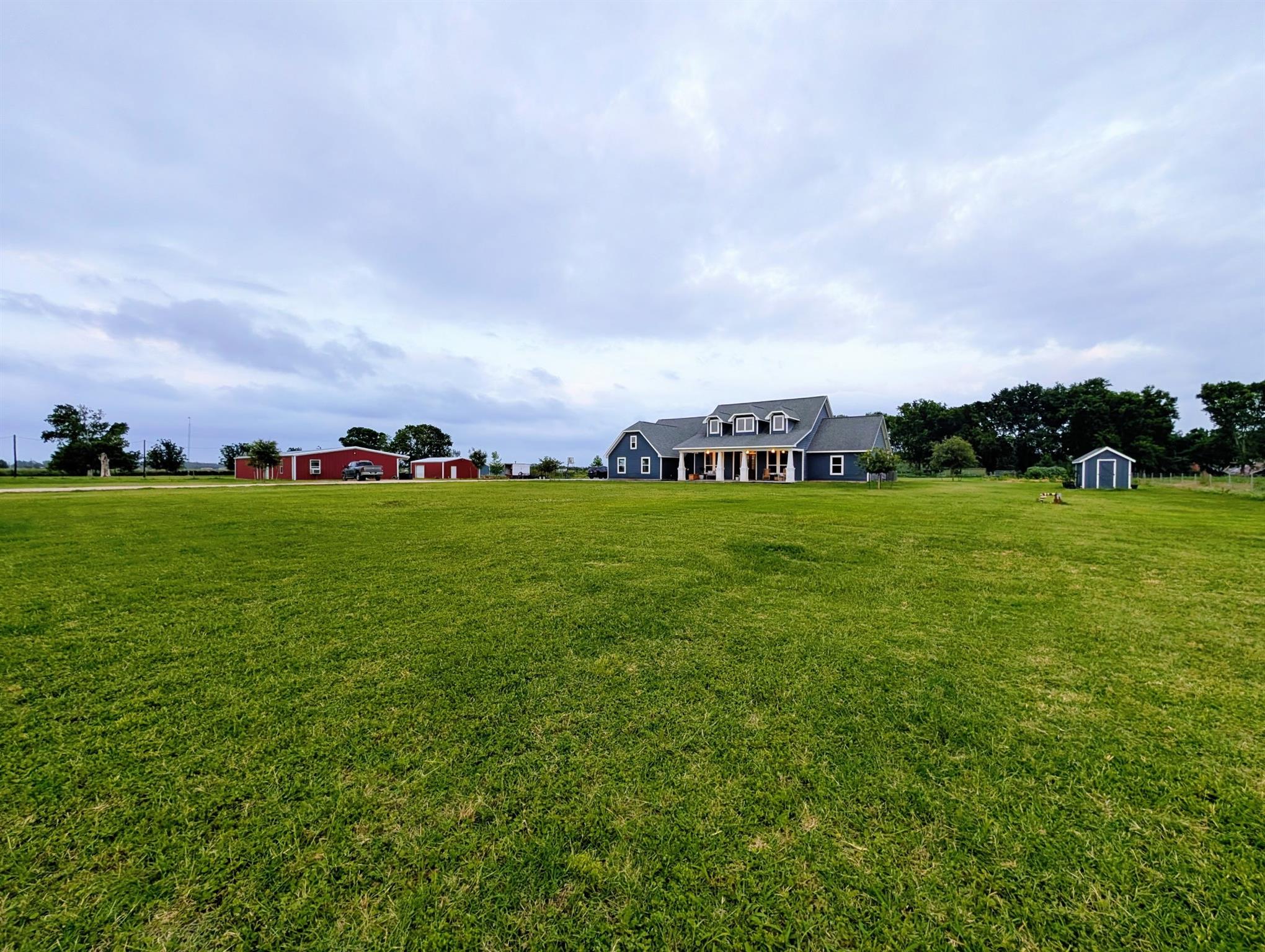 406 County Road 100