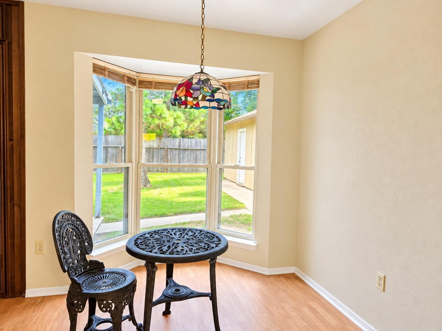 5383 Lincoln Green Drive