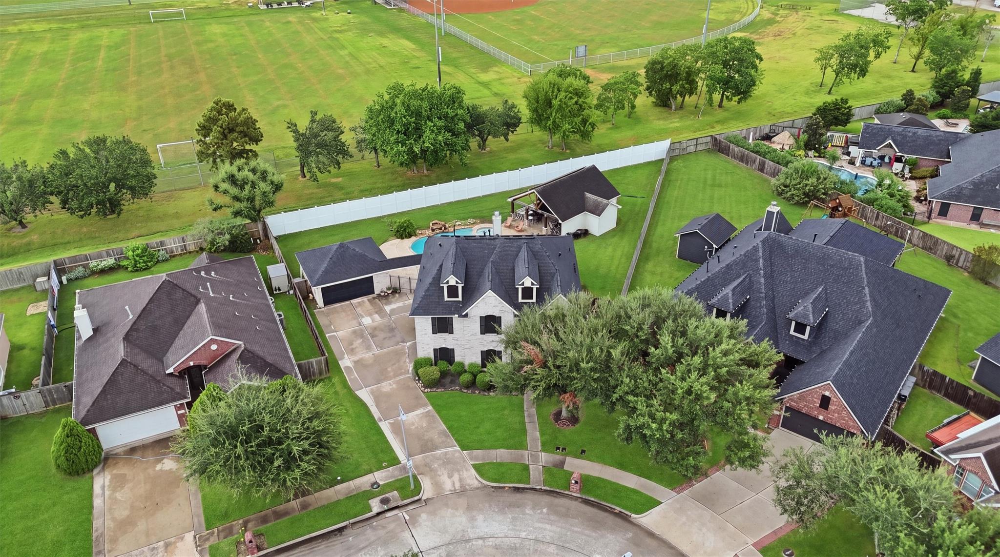 2502 Salt Grass Trail